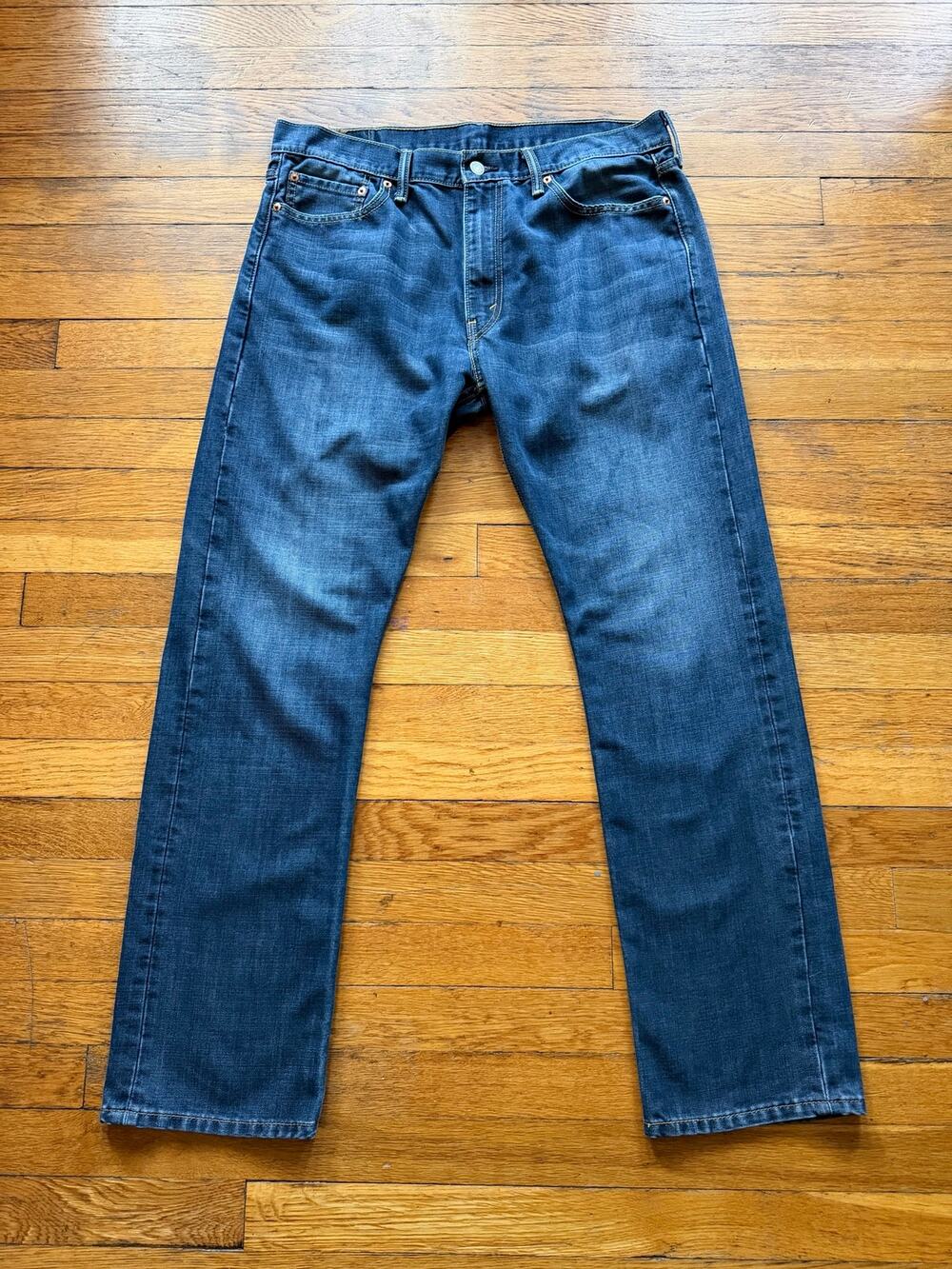 LEVI’S 513 Slim Straight Jeans Mens sz 36 x 32 (actual 36 x 30)